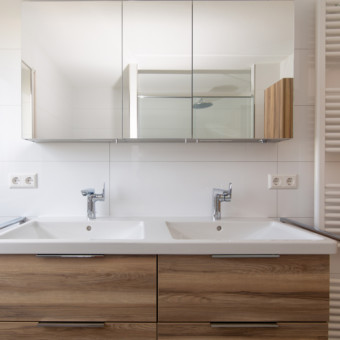 vH – vernetzte Handwerker | Bietigheim-Bissingen | Bad 7.9 qm | Renovierung | Innenausbau